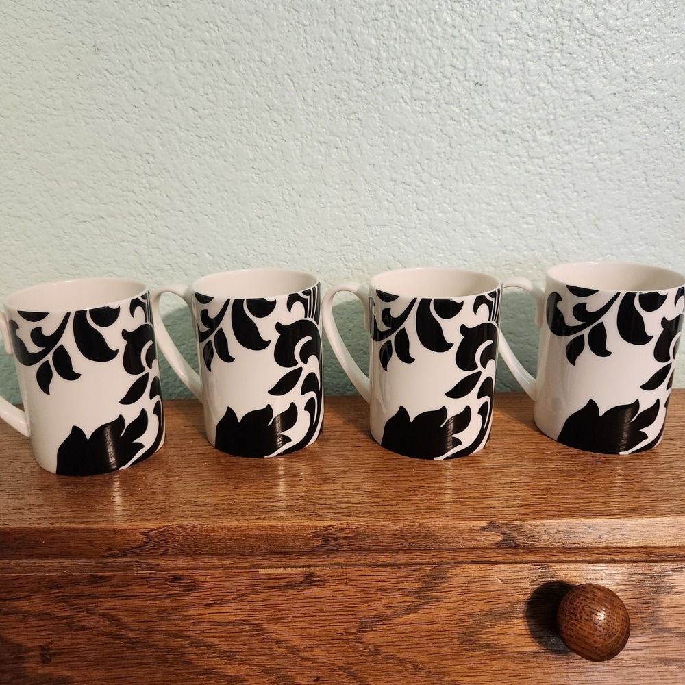 Martha Stewart Lisbon Black And White‎ Scroll Mug Macy's Ltd Edition, Set Of 4